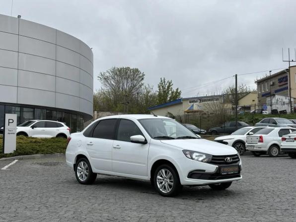 Lada (ВАЗ) Granta I Рестайлинг с пробегом 2025 года, цена 1 030 000 рублей, 7471 км, седан, Автокод Объявления