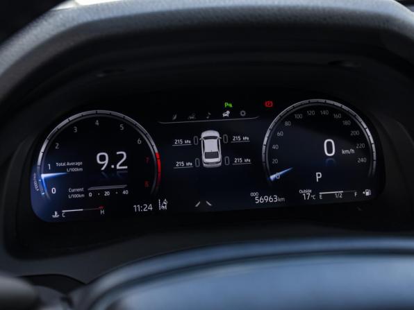 Toyota Camry VIII (XV70) Рестайлинг с пробегом 2023 года, цена 3 587 000 рублей, 57000 км, седан, Автокод Объявления