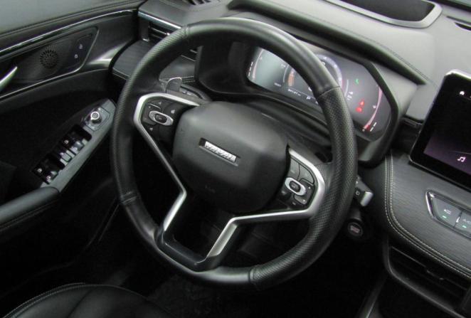 Haval Jolion I Рестайлинг с пробегом 2023 года, цена 2 049 000 рублей, 34141 км, внедорожник, Автокод Объявления