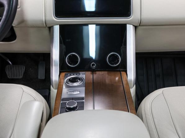 Land Rover Range Rover IV Рестайлинг с пробегом 2018 года, цена 7 500 000 рублей, 96523 км, внедорожник, Автокод Объявления