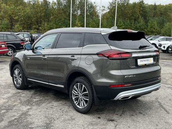 Geely Atlas Pro с пробегом 2023 года, цена 2 225 000 рублей, 28200 км, внедорожник, Автокод Объявления