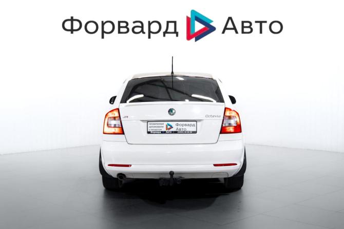 Skoda Octavia II (A5) Рестайлинг с пробегом 2013 года, цена 599 000 рублей, 233000 км, лифтбек, Автокод Объявления