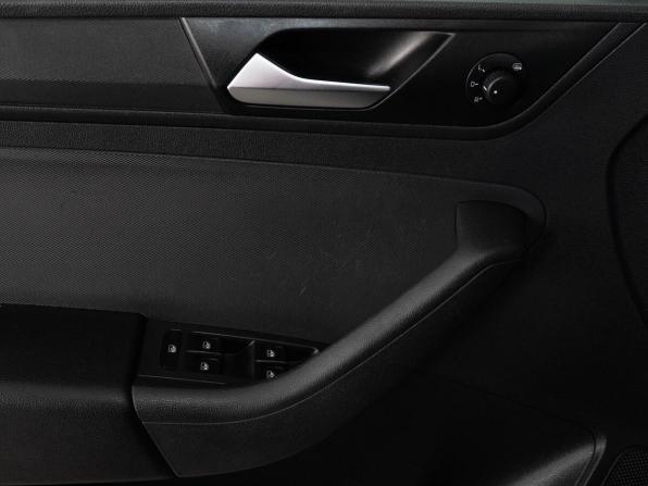 Volkswagen Polo VI с пробегом 2021 года, цена 1 603 000 рублей, 74456 км, лифтбек, Автокод Объявления