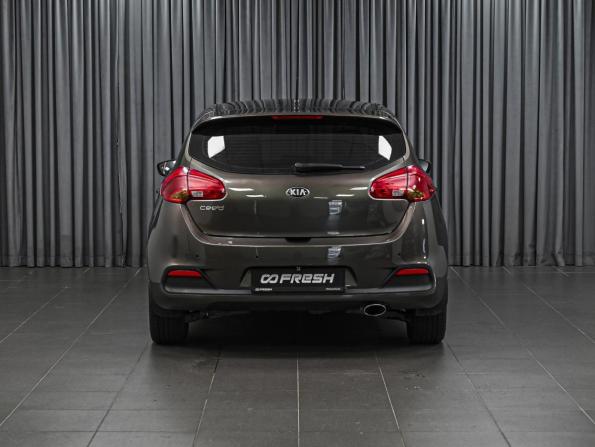 Kia Ceed II с пробегом 2013 года, цена 1 199 000 рублей, 129050 км, хэтчбек, Автокод Объявления