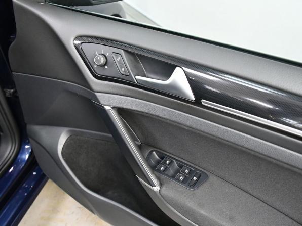 Volkswagen Golf VII с пробегом 2014 года, цена 1 265 000 рублей, 81363 км, универсал, Автокод Объявления