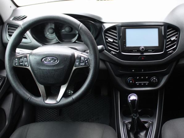 Lada (ВАЗ) Vesta I с пробегом 2017 года, цена 699 000 рублей, 158592 км, седан, Автокод Объявления