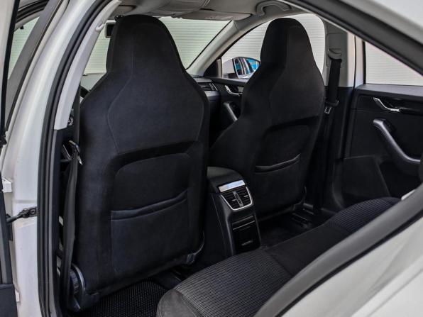 Skoda Octavia III (A7) с пробегом 2015 года, цена 1 270 000 рублей, 297343 км, лифтбек, Автокод Объявления