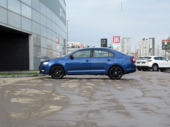 Skoda Rapid I Рестайлинг с пробегом 2018 года, цена 1 470 000 рублей, 81775 км, лифтбек, Автокод Объявления