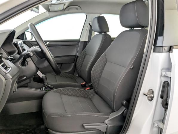Skoda Rapid II с пробегом 2021 года, цена 1 335 000 рублей, 143545 км, лифтбек, Автокод Объявления