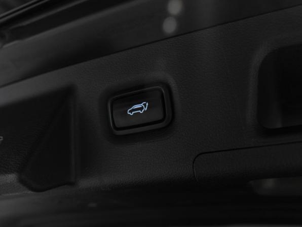 Hyundai Santa Fe IV Рестайлинг с пробегом 2021 года, цена 3 345 000 рублей, 93931 км, внедорожник, Автокод Объявления