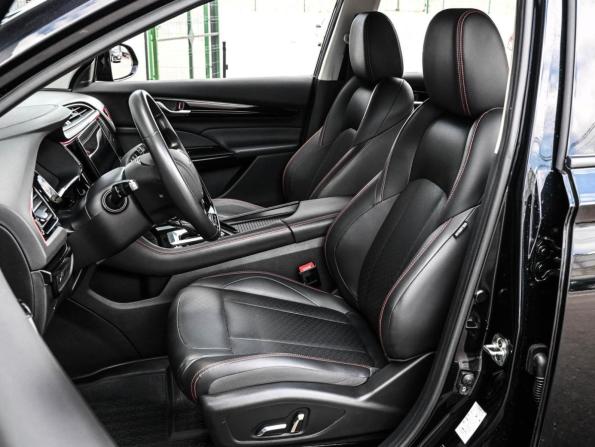 Dongfeng Aeolus AX7 Plus с пробегом 2023 года, цена 1 659 000 рублей, 47595 км, внедорожник, Автокод Объявления