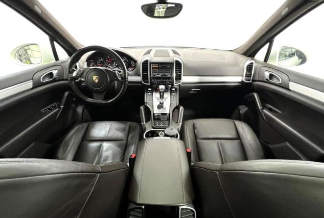 Porsche Cayenne II (958) с пробегом 2011 года, цена 3 160 000 рублей, 115118 км, внедорожник, Автокод Объявления