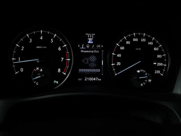 Toyota Alphard III с пробегом 2015 года, цена 3 370 000 рублей, 210045 км, минивэн, Автокод Объявления