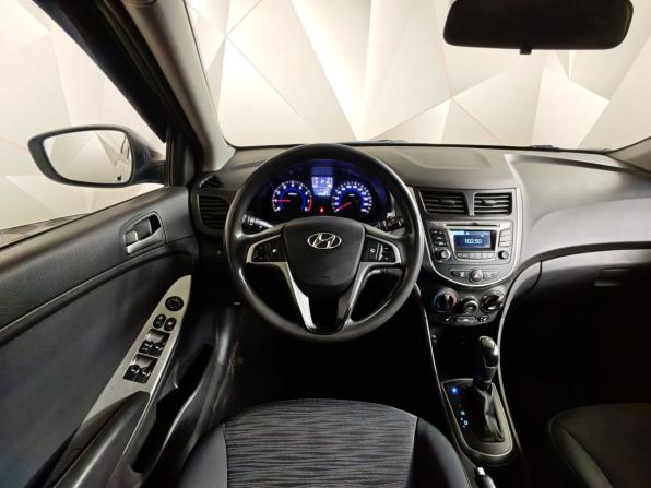 Hyundai Solaris I Рестайлинг с пробегом 2015 года, цена 973 000 рублей, 129007 км, хэтчбек, Автокод Объявления