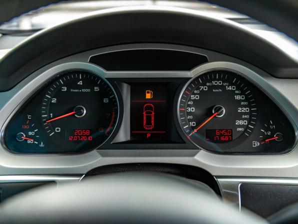 Audi A6 allroad II (C6) Рестайлинг с пробегом 2010 года, цена 1 098 000 рублей, 171687 км, универсал, Автокод Объявления