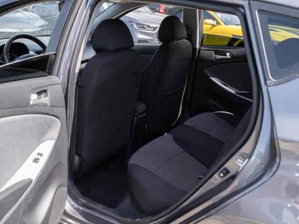 Hyundai Solaris I с пробегом 2012 года, цена 899 000 рублей, 182276 км, хэтчбек, Автокод Объявления