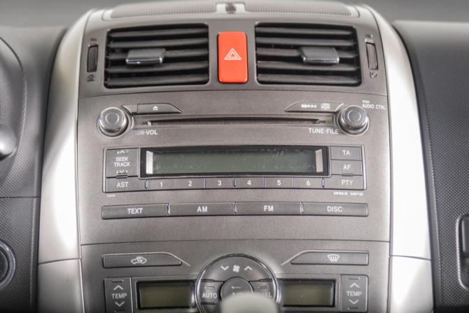 Toyota Auris I с пробегом 2007 года, цена 699 000 рублей, 198000 км, хэтчбек, Автокод Объявления