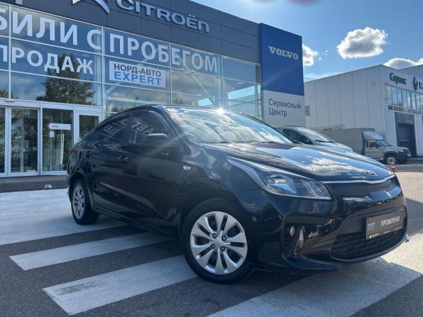 Kia Rio IV с пробегом 2018 года, цена 1 370 000 рублей, 93000 км, седан, Автокод Объявления