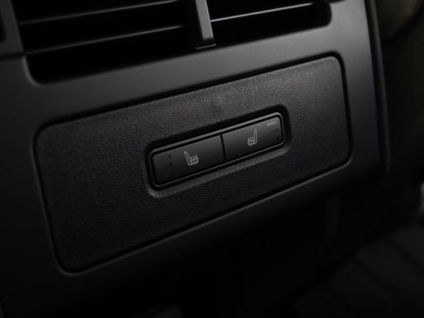 Land Rover Discovery V Рестайлинг с пробегом 2021 года, цена 7 348 000 рублей, 55420 км, внедорожник, Автокод Объявления