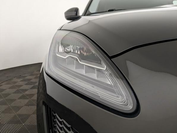Jaguar E-Pace I с пробегом 2018 года, цена 2 450 000 рублей, 99000 км, внедорожник, Автокод Объявления