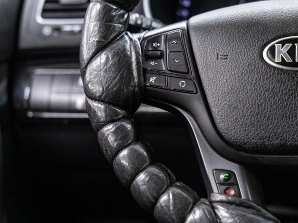 Kia Sorento II Рестайлинг с пробегом 2013 года, цена 1 568 000 рублей, 210589 км, внедорожник, Автокод Объявления