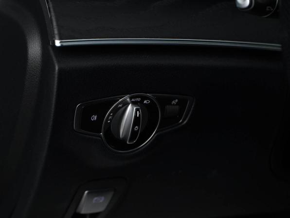 Mercedes-Benz E-Класс V (W213 S213 C238) Рестайлинг с пробегом 2021 года, цена 3 850 000 рублей, 113301 км, седан, Автокод Объявления