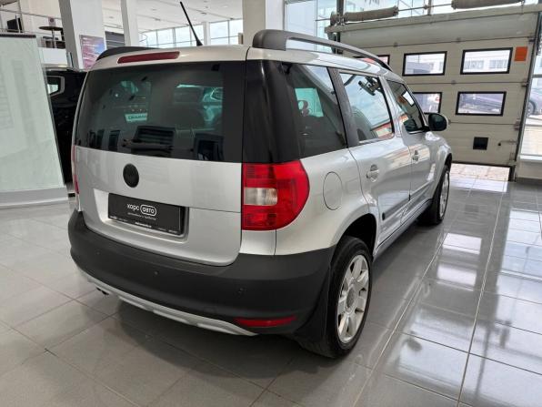 Skoda Yeti I с пробегом 2013 года, цена 864 000 рублей, 185361 км, внедорожник, Автокод Объявления
