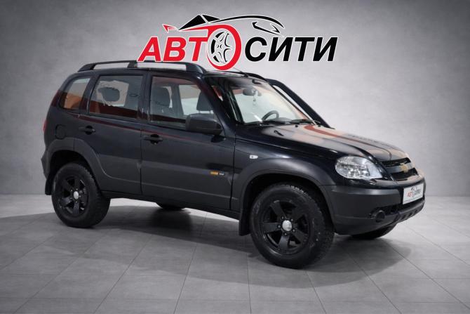Chevrolet Niva I Рестайлинг с пробегом 2017 года, цена 780 000 рублей, 80000 км, внедорожник, Автокод Объявления