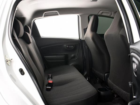 Toyota Vitz III (XP130) Рестайлинг 2 с пробегом 2019 года, цена 1 035 995 рублей, 67762 км, хэтчбек, Автокод Объявления