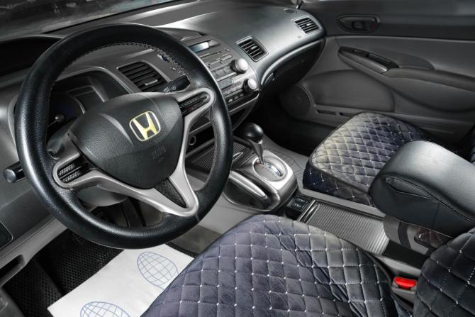 Honda Civic VIII с пробегом 2007 года, цена 859 000 рублей, 337000 км, седан, Автокод Объявления