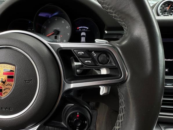 Porsche Macan I Рестайлинг с пробегом 2019 года, цена 4 990 000 рублей, 83000 км, внедорожник, Автокод Объявления