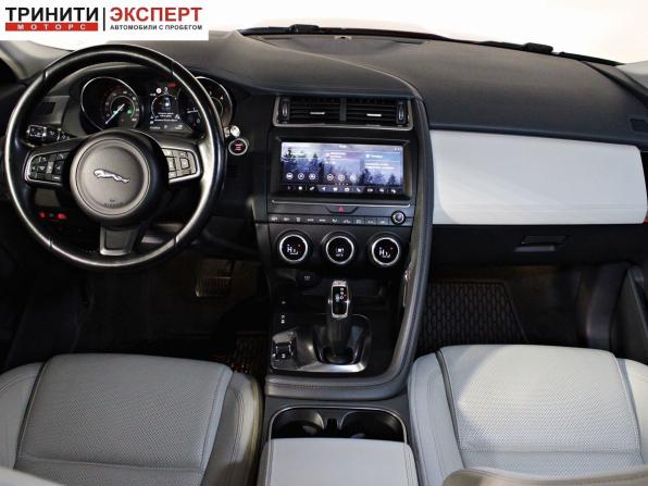 Jaguar E-Pace I с пробегом 2018 года, цена 2 557 000 рублей, 111584 км, внедорожник, Автокод Объявления