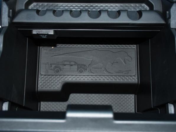Ram 1500 V с пробегом 2024 года, цена 17 000 000 рублей, 10022 км, offers.body_type.unknown, Автокод Объявления