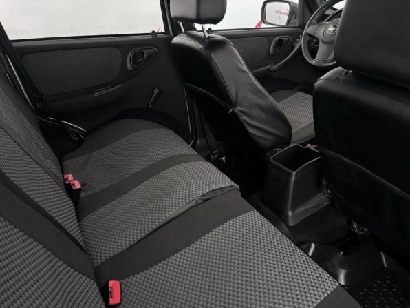 Chevrolet Niva I Рестайлинг с пробегом 2013 года, цена 475 000 рублей, 166991 км, внедорожник, Автокод Объявления