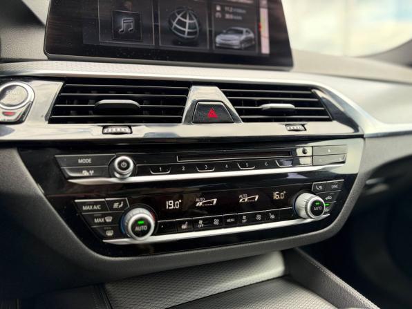 BMW 5 серии VII (G30/G31/G38) с пробегом 2019 года, цена 3 095 000 рублей, 201494 км, седан, Автокод Объявления