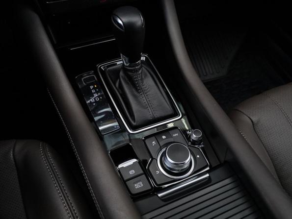 Mazda 6 III (GJ) Рестайлинг 2 с пробегом 2023 года, цена 3 590 000 рублей, 11483 км, седан, Автокод Объявления