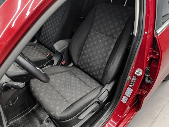 Kia Rio IV с пробегом 2017 года, цена 1 315 000 рублей, 73773 км, седан, Автокод Объявления
