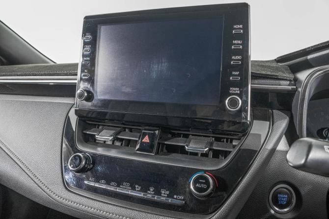 Toyota Corolla XII (E210) с пробегом 2019 года, цена 1 799 000 рублей, 100000 км, универсал, Автокод Объявления