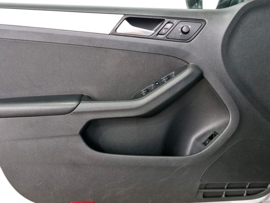 Volkswagen Jetta VI Петрозаводск  - изображение 25