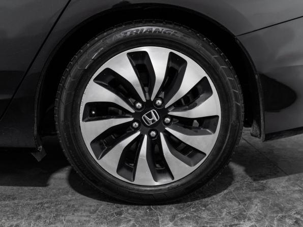 Honda Accord IX с пробегом 2013 года, цена 1 880 000 рублей, 237819 км, седан, Автокод Объявления