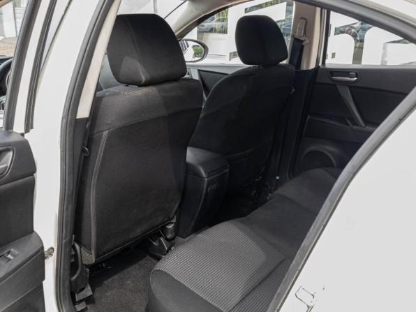 Mazda 3 II (BL) Рестайлинг с пробегом 2012 года, цена 820 000 рублей, 246038 км, седан, Автокод Объявления