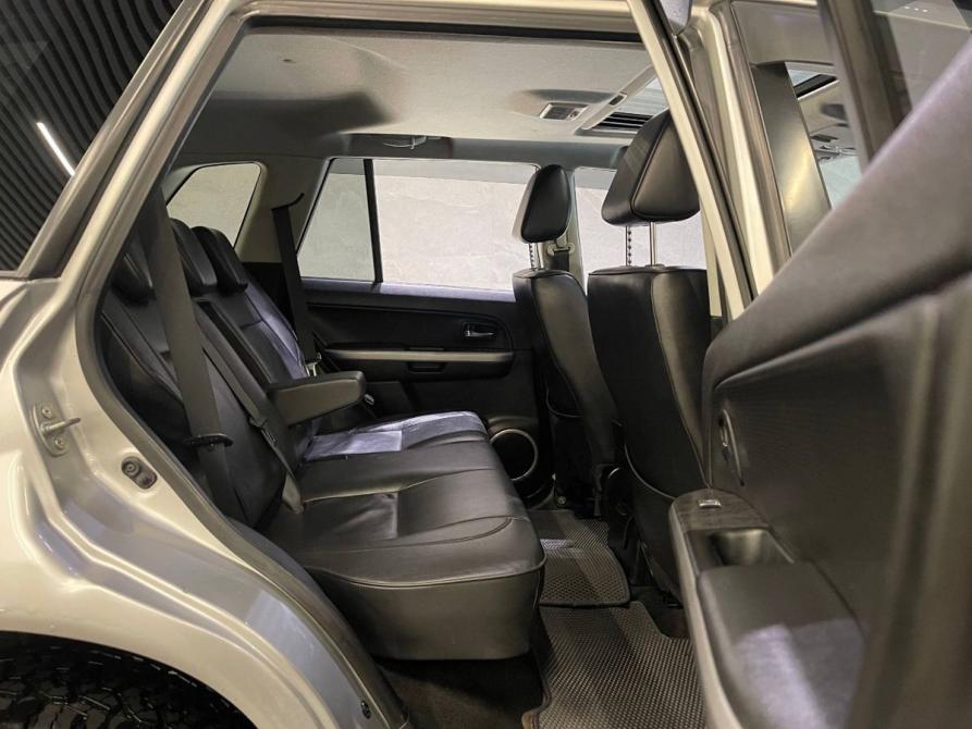 Suzuki Grand Vitara II Рестайлинг Новосибирск  - изображение 16