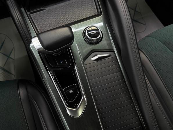 Geely Monjaro I с пробегом 2022 года, цена 2 990 000 рублей, 72100 км, внедорожник, Автокод Объявления