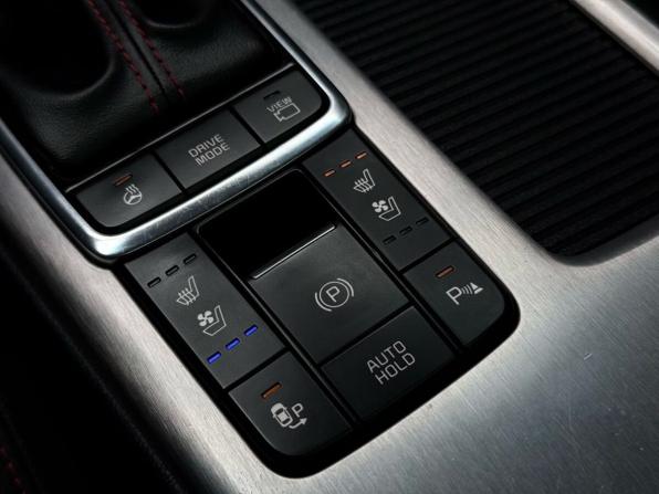 Kia Optima IV с пробегом 2017 года, цена 1 799 000 рублей, 185114 км, седан, Автокод Объявления