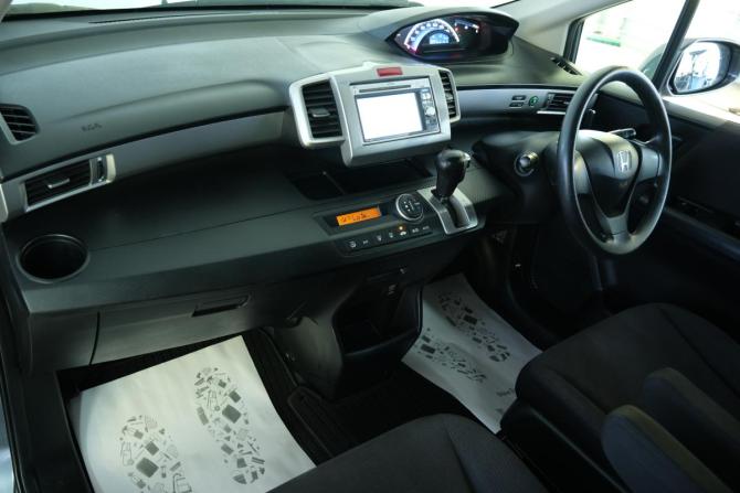 Honda Freed I Рестайлинг с пробегом 2012 года, цена 1 149 000 рублей, 135500 км, компактвэн, Автокод Объявления