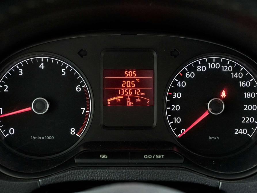 Volkswagen Polo V Санкт-Петербург  - изображение 13
