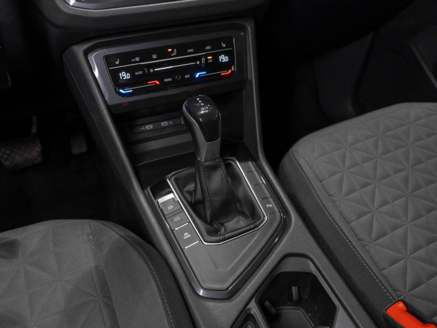 Volkswagen Tiguan II Рестайлинг Москва  - изображение 14