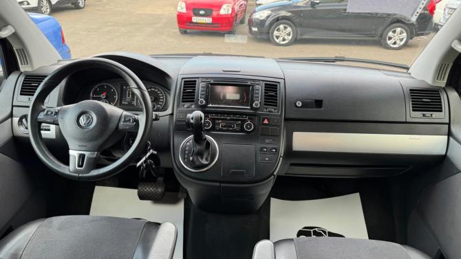 Volkswagen Multivan T5 Рестайлинг с пробегом 2012 года, цена 2 800 000 рублей, 432881 км, минивэн, Автокод Объявления
