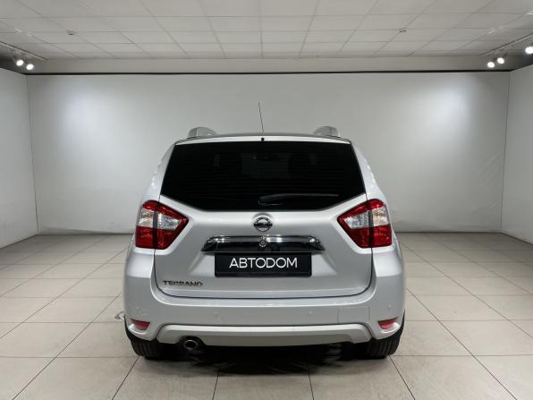 Nissan Terrano III (D10) с пробегом 2018 года, цена 1 290 000 рублей, 158000 км, внедорожник, Автокод Объявления