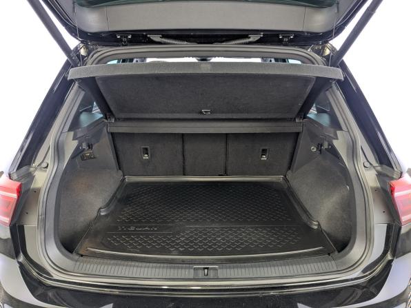 Volkswagen Tiguan II Рестайлинг с пробегом 2021 года, цена 3 500 000 рублей, 134600 км, внедорожник, Автокод Объявления